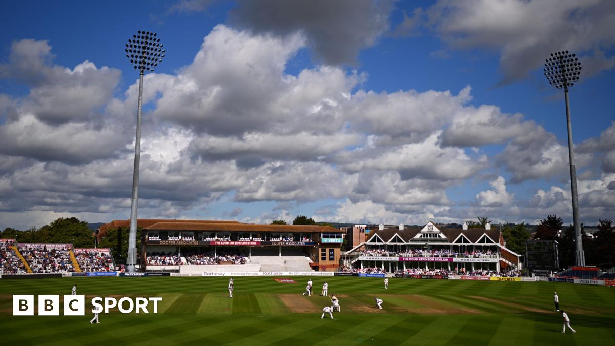 Somerset deducted four points for poor pitch in Durham victory